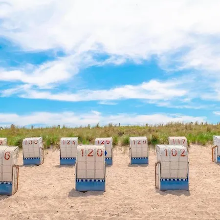 Charming In With Parking *