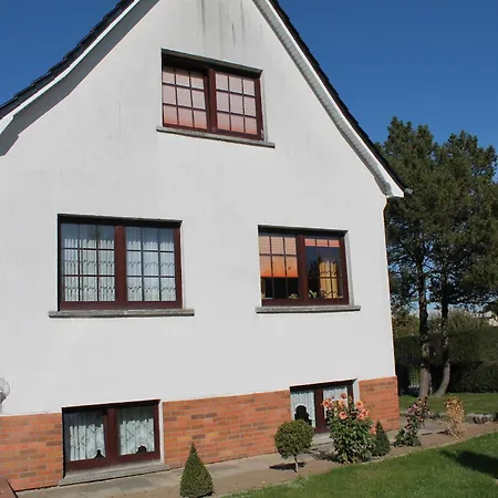 Charming In K Hlungsborn With Parking Apartment